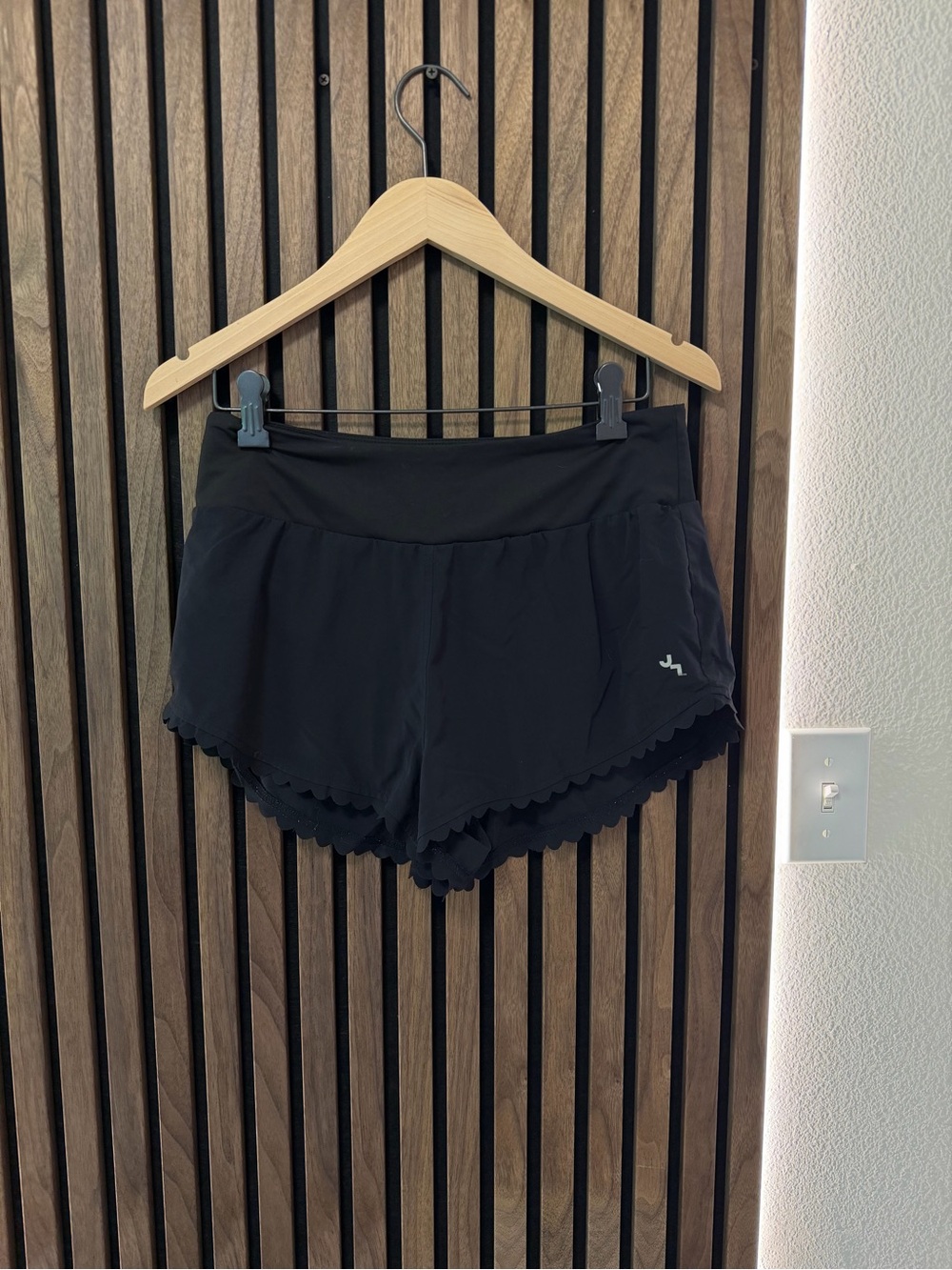 JoyLab Black Scallop-Hem Athletic Shorts